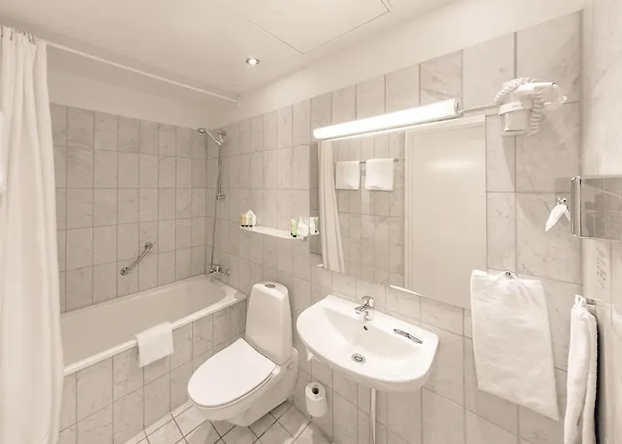 Hotel Nh Grand Joanne 4*