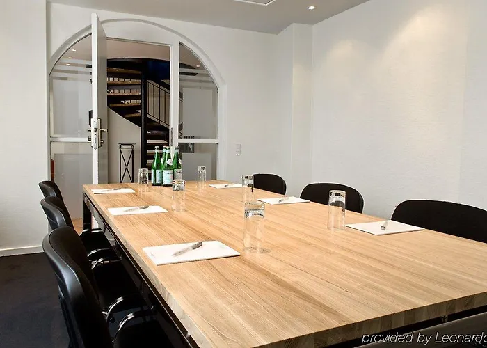 Nh Grand Joanne Hotel