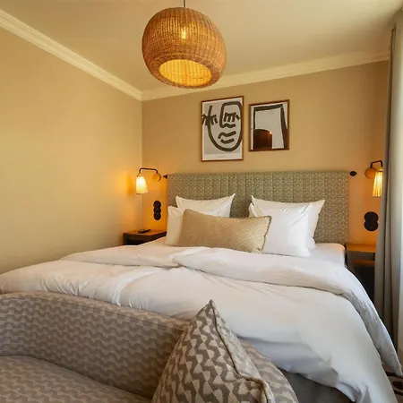 Hotel Nh Grand Joanne 4*