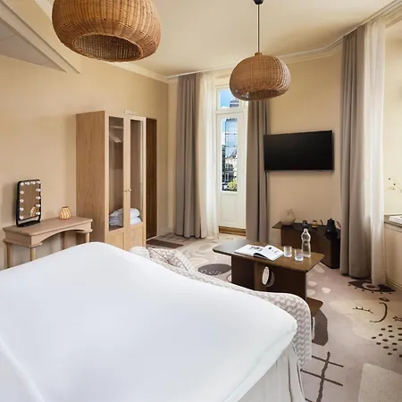 Nh Grand Joanne