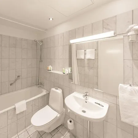 Hotell Nh Grand Joanne 4*