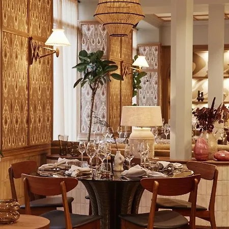 Hotel Grand Joanne 4*