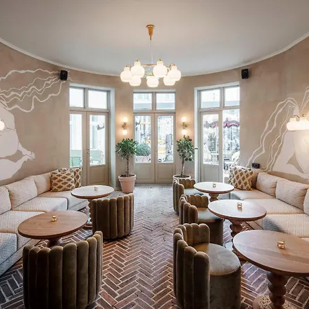 Grand Joanne Hotel
