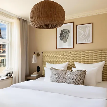 Hotel Nh Grand Joanne 4*