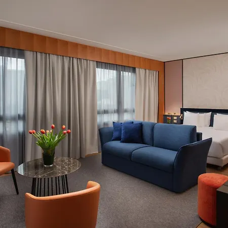 Otel Nh Grand Joanne