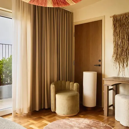 Otel Nh Grand Joanne