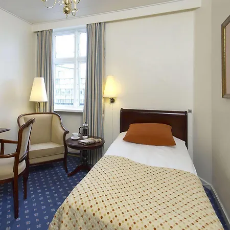 Hotel Nh Grand Joanne 4*