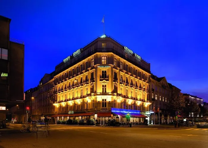 Nh Grand Joanne Hotel