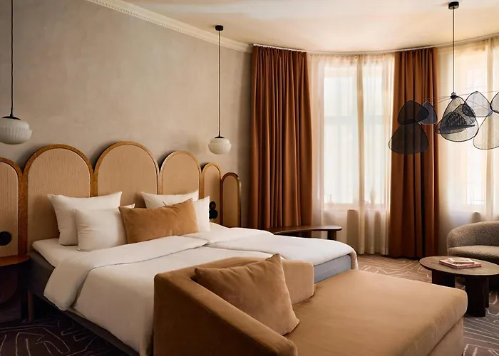 Nh Grand Joanne Hotell
